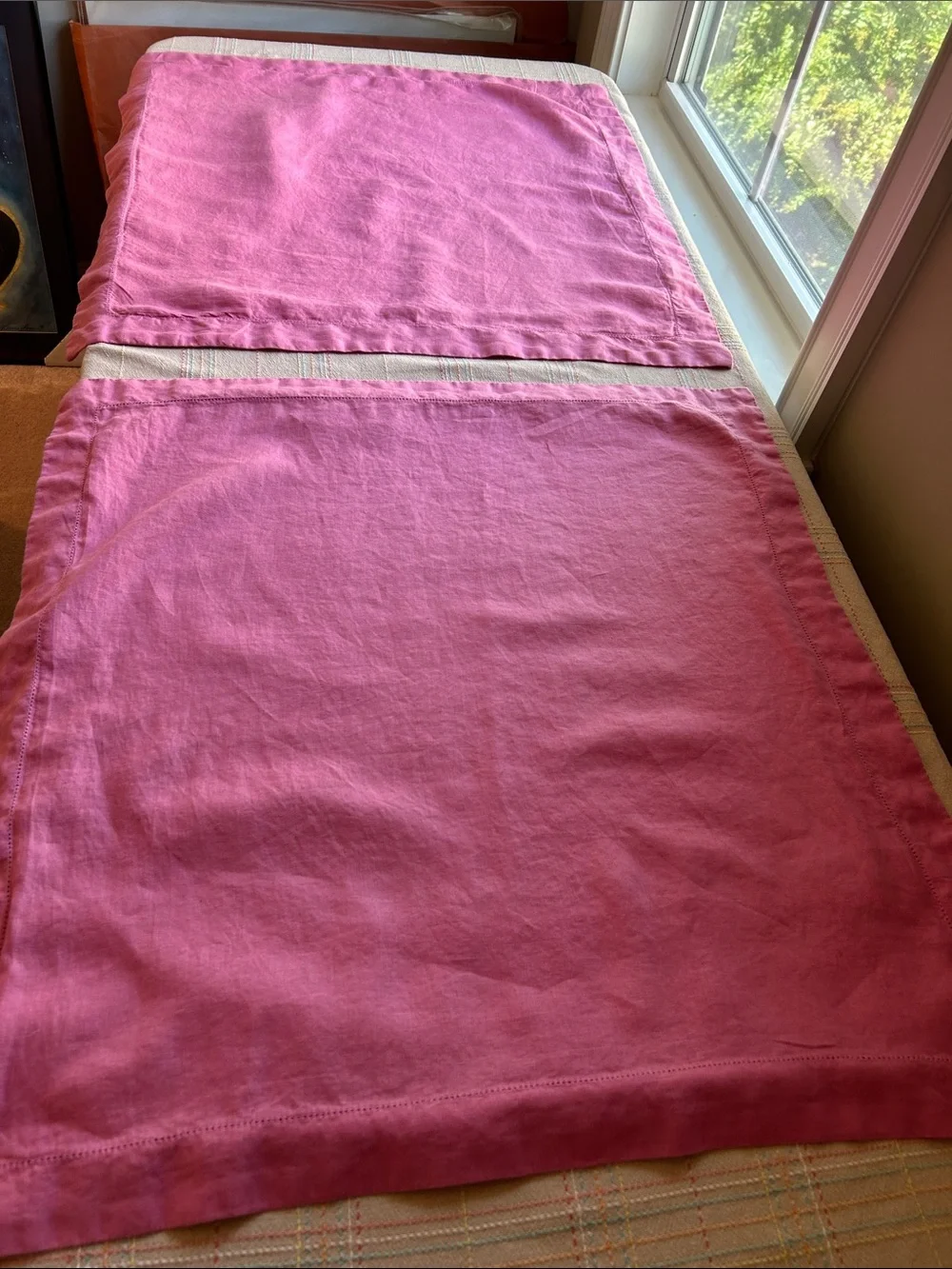 Set of 2 Pottery Barn Linen Euro Shams Pink Classic Hemstitch Border 26x26